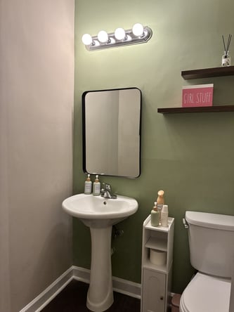 Move-In Ready Salon Suite for Lease | All Utilities Inc. | Sandy Springs, GA