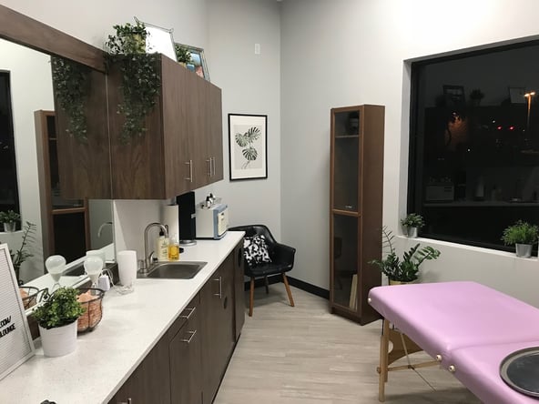 MY SALON Suite in F Glendale, AZ – Salon Suite for Rent