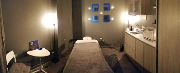 Sola Salon Studios in Chicago, IL – Salon Suite for Rent
