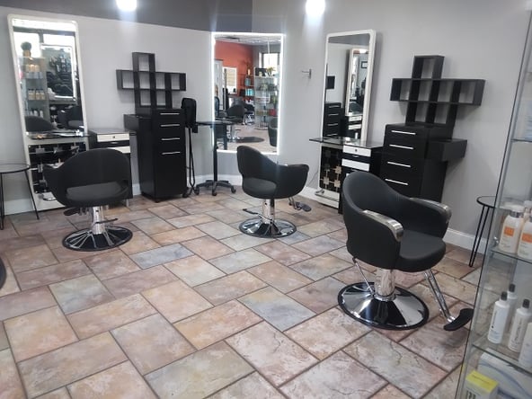 Salon Chair Rental & Commission Opportunities – Metro Hair Salon and Spa (Clearwater, FL)