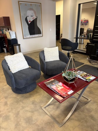 salon station for rent in Wauwatosa