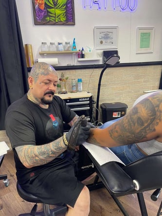 Microblading, Tattoo and Piercings weekly booth rental on Midway Dr. San Diego