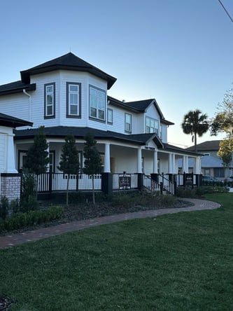 Two Twelve Beauty & Wellness Suites