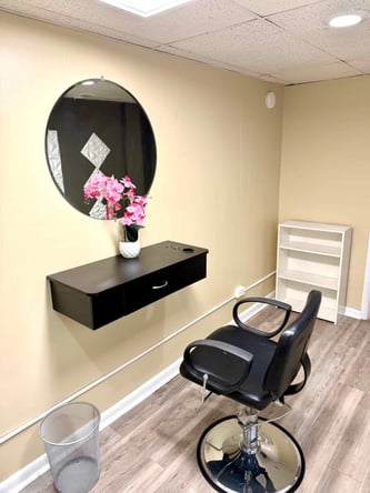 Private Salon Suites & Booth Rentals – Baltimore, MD – Starting at $175/weekly