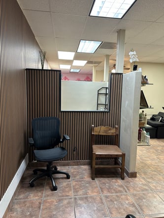 Salon Station Semi private $500 per month!