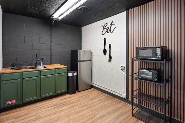 BEAUTY and WELLNESS PRIVATE SUITES