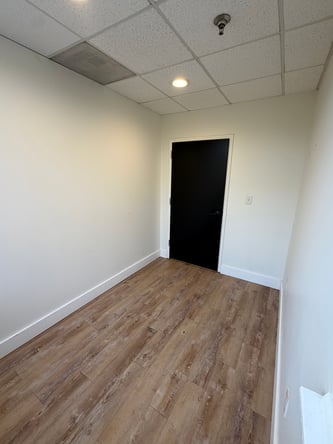 Private Beauty & Wellness Suite in Columbia, MD — Ideal for Lash, Hair, Estheticians
