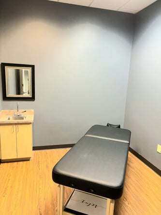 Suite/ room for Massage or Acupuncture