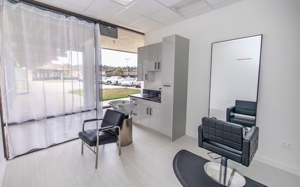 Private Luxury Suites in VISTA, CA