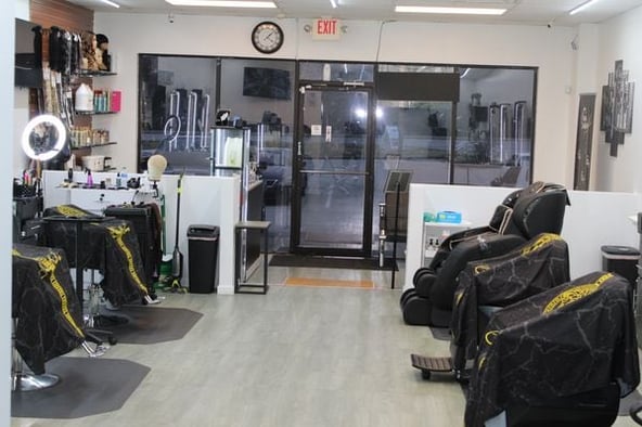 💇‍♀️ Salon Booths Available for Rent at Official Sam Salon 💈