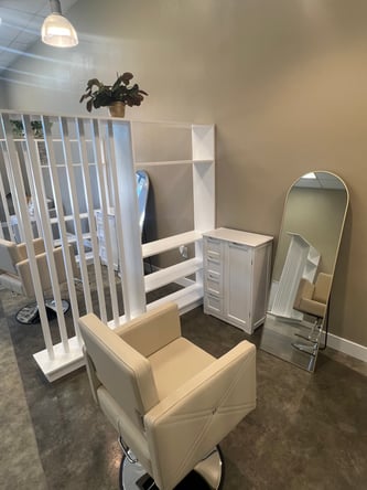 Semi-Private Styling Stations at La Bella Vita Salon — Torrance