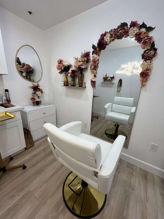 Salon Suites Available at The Dale