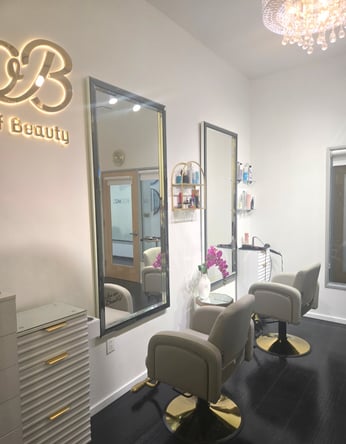 Salon Chair for Rent in Beverly Hills – Ideal for Established Hairstylist