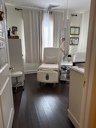 Private Spa Rooms & Hair Booth Available – Prime Location – Move-In Ready!
