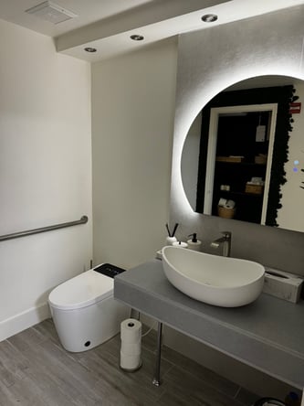 GlowVita Medspa Room For Rent Located South Of Fifth