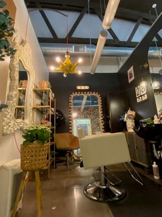 Salon Suite Available