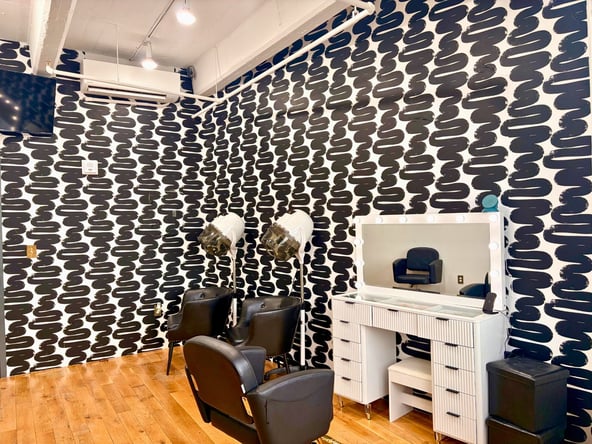 Luxury Salon Suites & Booth Rentals in DUMBO Brooklyn Skyline Views