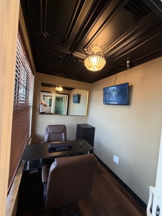 SALON SUITES FOR RENT ANY USE