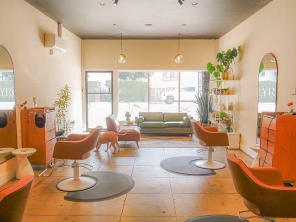 Luxury Salon Chair for Rent on Melrose Ave, Hancock Park — Grow Your Clientele!