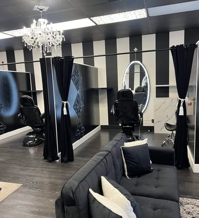 Upscale Permanent Makeup Studio Chair Rentals~ Fully Permitted & Licensed~ Day/Weekly/Monthly