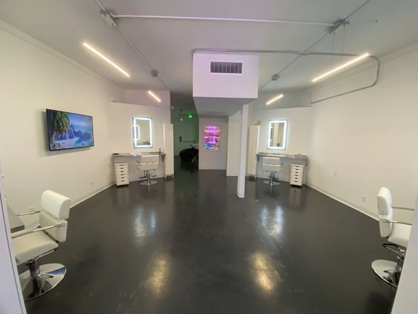 Hair stylist/Beauty pros chair rental at Hair Labs