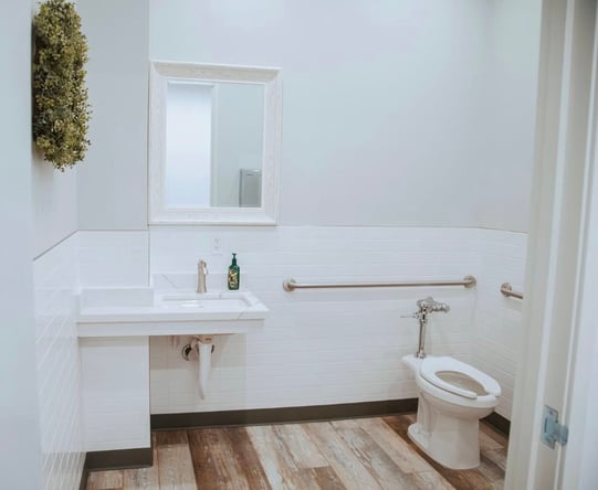 IMAGE Studios 360 in San Clemente, CA – Salon Suite for Rent
