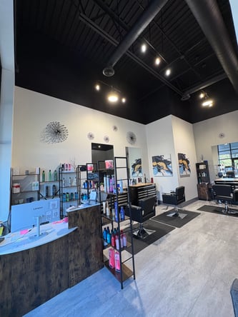 *Chair Rentals Wanted* Best Price in Town * Beautiful New Salon * Products / Tools Included*