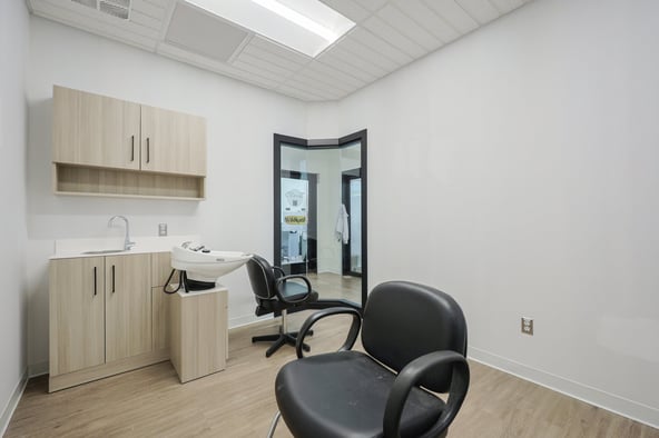 Private Studio Salons For Rent In Providence! 1 Month Free!