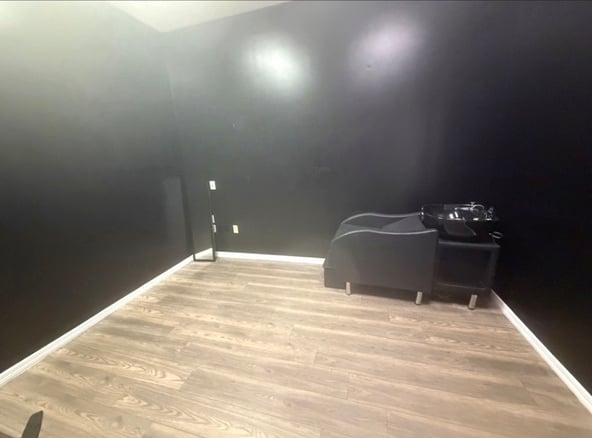 Private Salon Suites for Rent in Casselberry, FL – Move-In Specials!