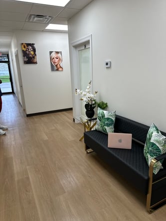 Newly renovated salon suite rentals. Minutes from MO-94, I-70 and 141