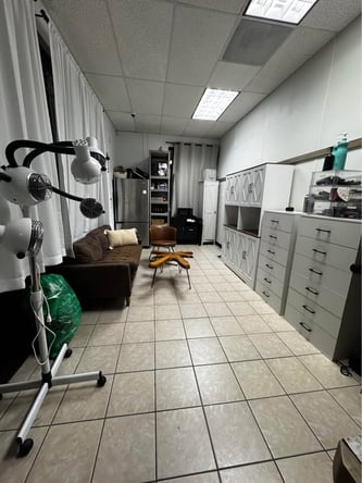 Hairstylist & Nail Tech Stations for Rent