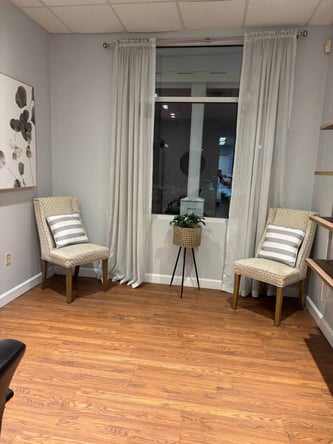 Booth Rental Opportunities in Bedford, NH — First 2 Weeks FREE!