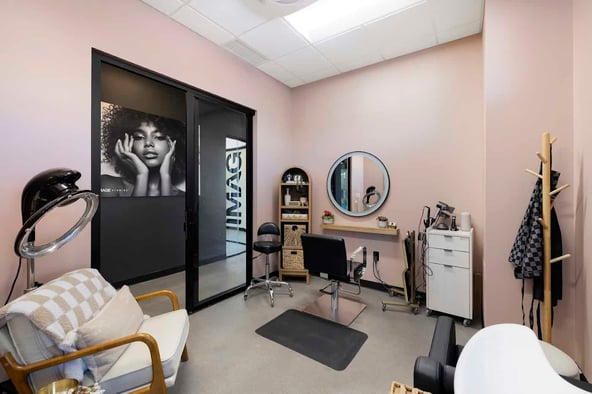 IMAGE Studios 360 in St. Anthony, MN – Salon Suite for Rent