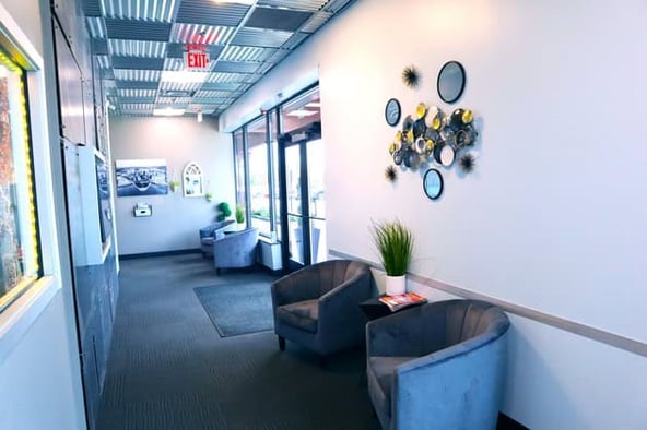 Sola Salon Studios in Monroeville, PA – Salon Suite for Rent