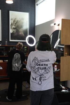 Modern Barber Station for Rent – High-Design Salon Space
