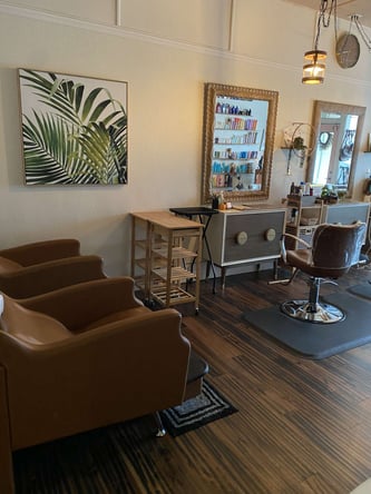 Stylist Chair and Eyelash Room available in Downton Fort Pierce!