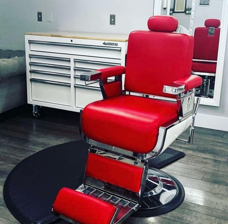 Licensed Barber/Cosmetologist For High End Barber Shop