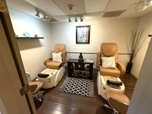 Day Spa Space for Lease – Prime Route 30 Location in Greensburg, PA