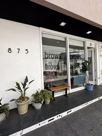 WEST HOLLYWOOD STORE FRONT SALON SPACE FOR RENT