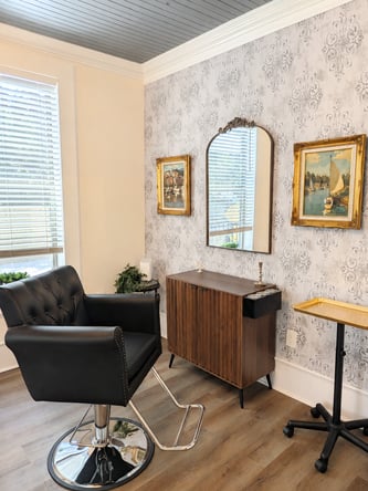 Booths for Rent in a Beautiful Pensacola Salon