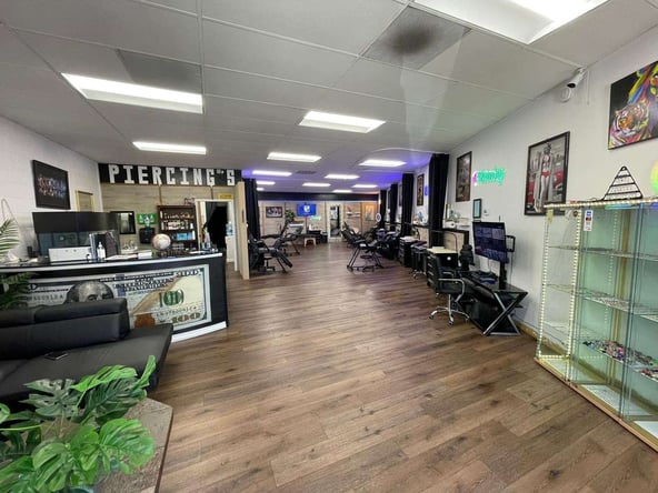 Microblading, Tattoo and Piercings weekly booth rental on Midway Dr. San Diego