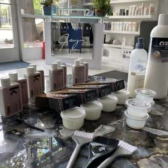 Hair Salon in Uptown Dallas – Chair for Lease