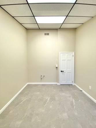 Hair Salon Suite for Rent in Windsor Locks, CT
