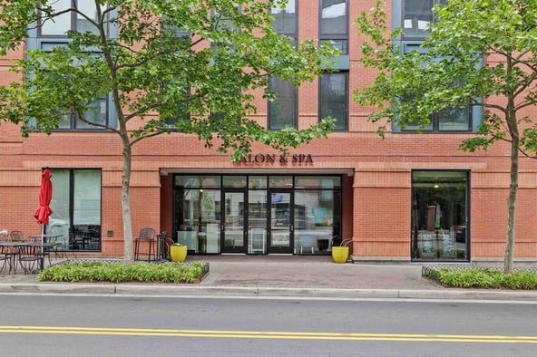 Private Spa Room in Clarendon