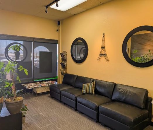 Full time / Part-time Booth renter