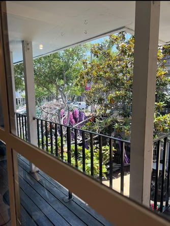 WEST HOLLYWOOD SALON STATION ENTIRE STUDIO AVAILABLE: Sunday/Monday/Tuesday: $250 Weekly