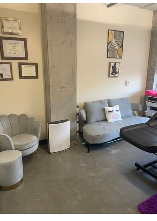 Furnished Aesthetic/Beauty Studio