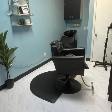 Salon Suites in Riverdale, Georgia – SDSalons.com