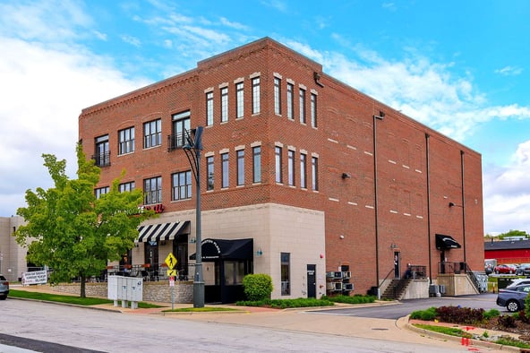 Private Salon Suite for Lease in Downtown Oswego!