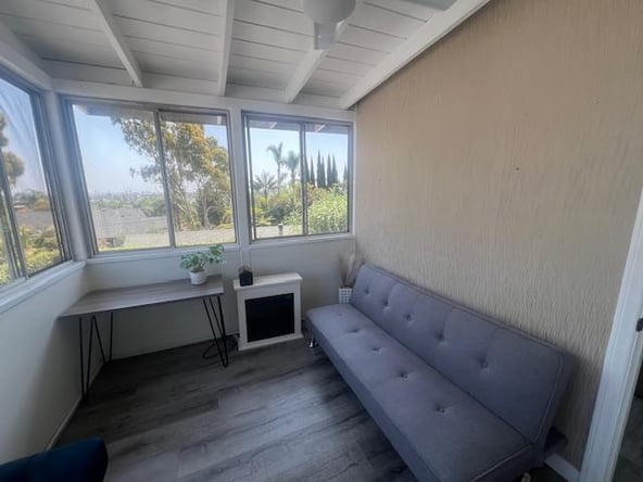 Estitician/ Beauty suite for rent monthly